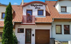 Ubytovani Ema